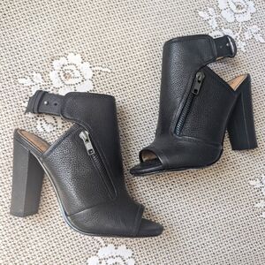 Leather Moto Zip Booties NWOB size 6.5